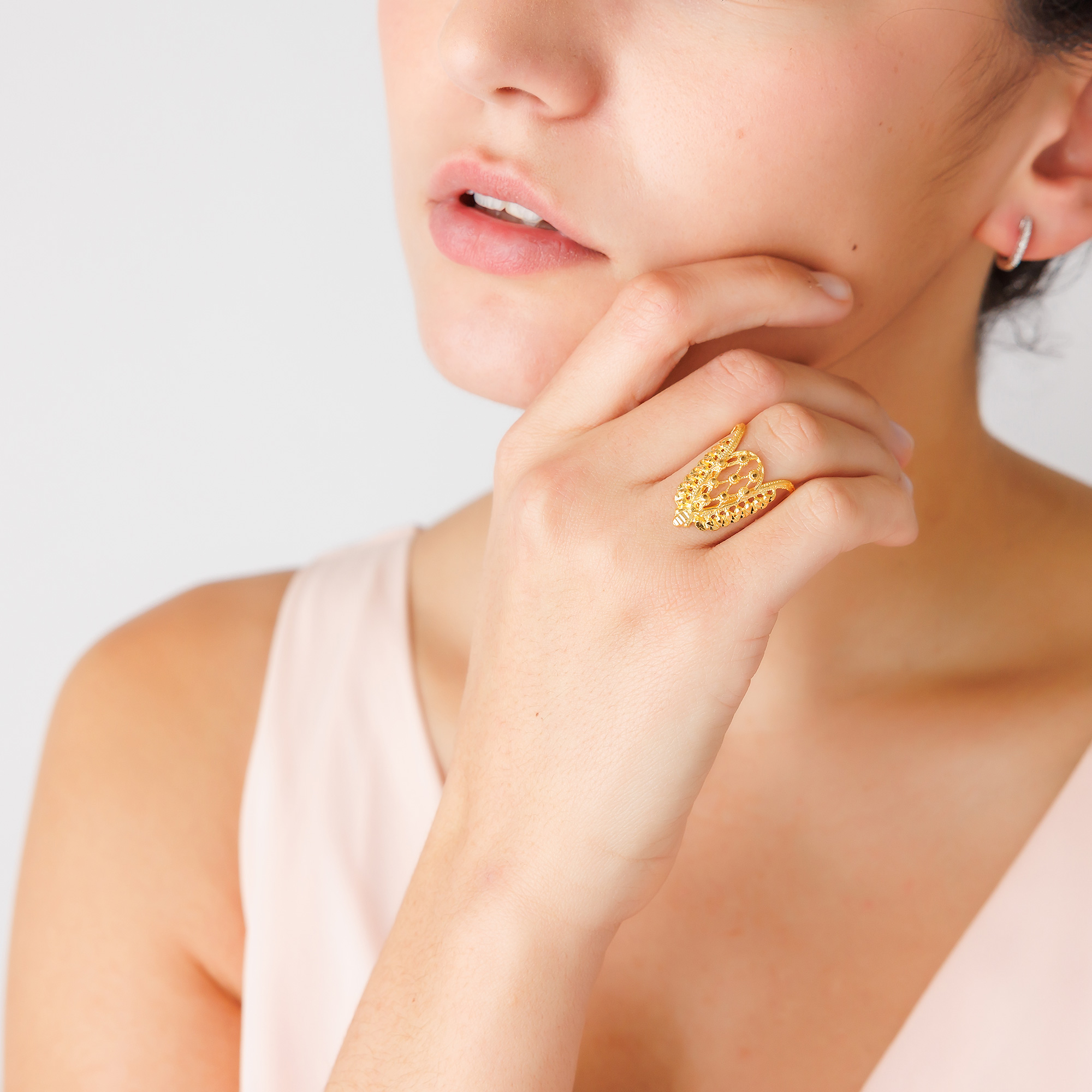 Pin by prabhukaant on Gold rings | Gold earrings designs, Vanki ring, Gold  rings