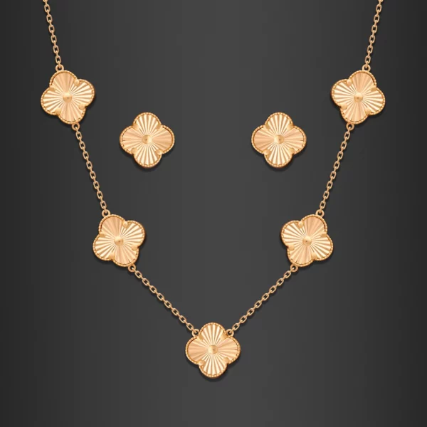22K Rose Gold Clover Motif Necklace Set