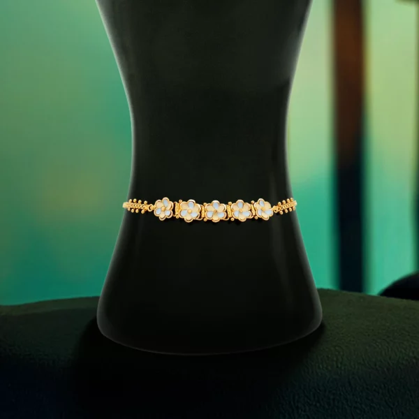 Product hover image