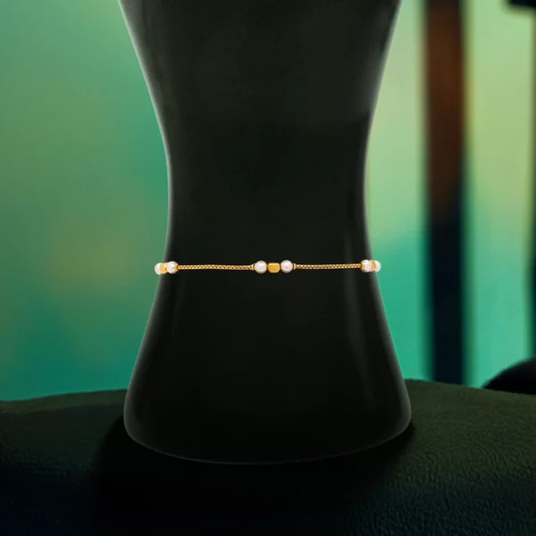 Product hover image